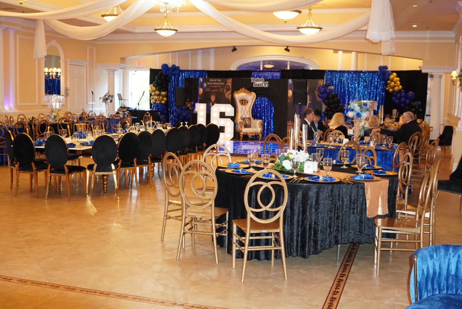 Spring Hill Event Decor 4